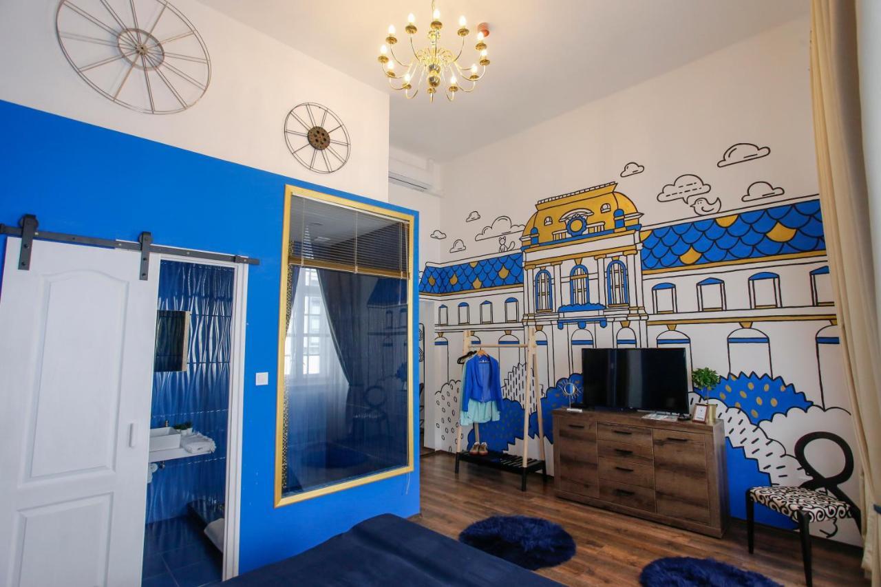 Urania Apartmanhaz Eger Buitenkant foto