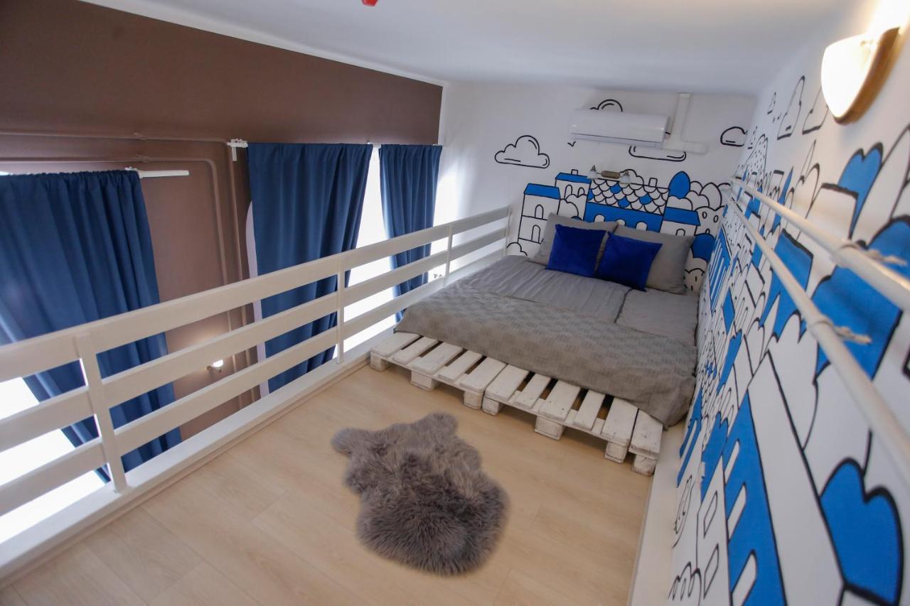 Urania Apartmanhaz Eger Buitenkant foto