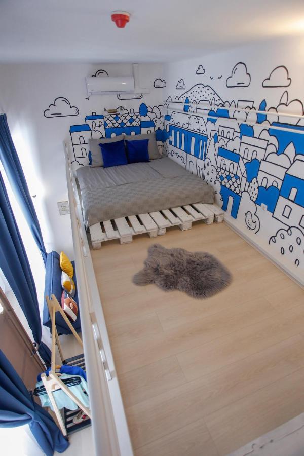 Urania Apartmanhaz Eger Buitenkant foto